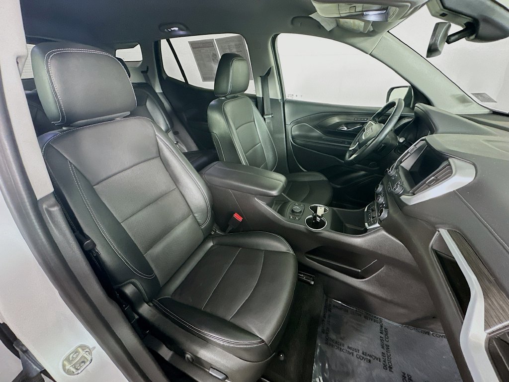 Used 2024 GMC Terrain SLT FWD image 34