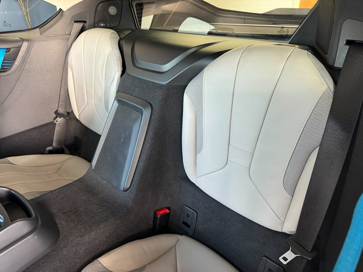 Used 2016 BMW i8 AWD/4WD image 47