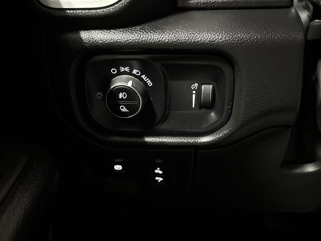 Used 2022 RAM 1500 Big Horn image 19