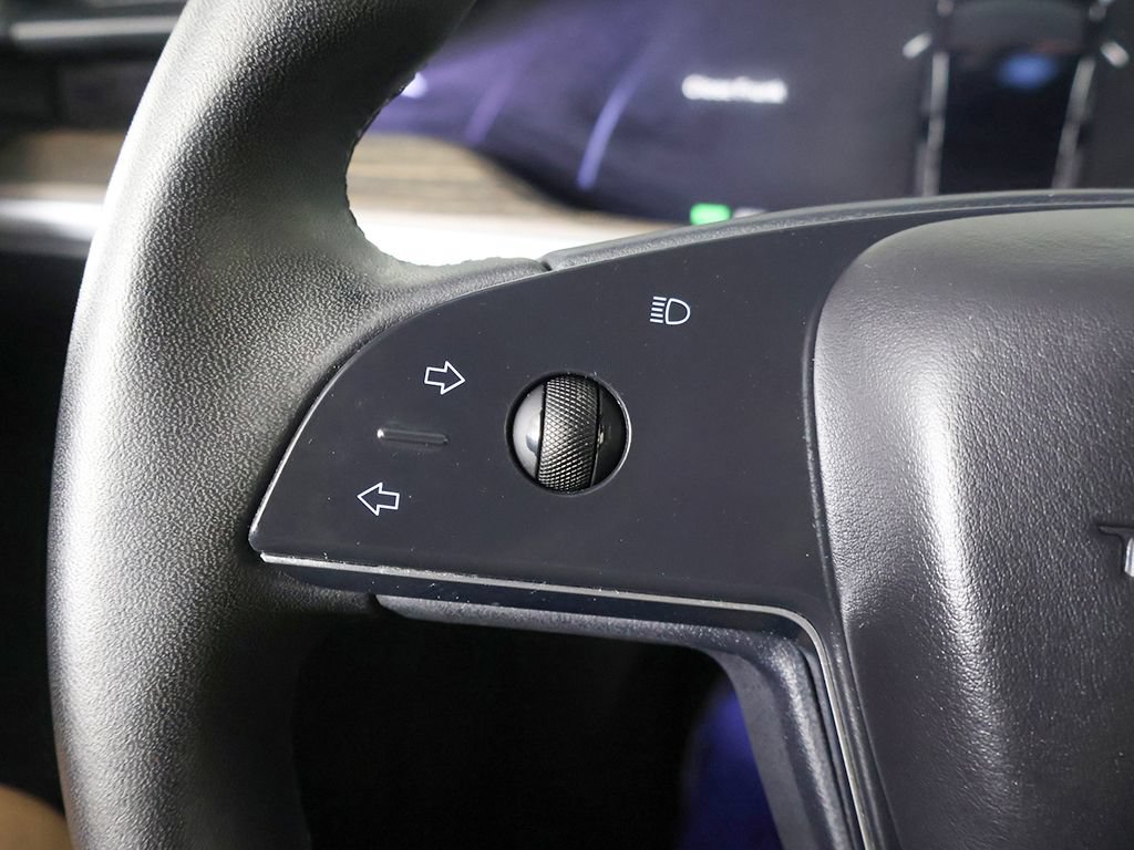 Used 2023 Tesla Model S Standard Range AWD/4WD image 40