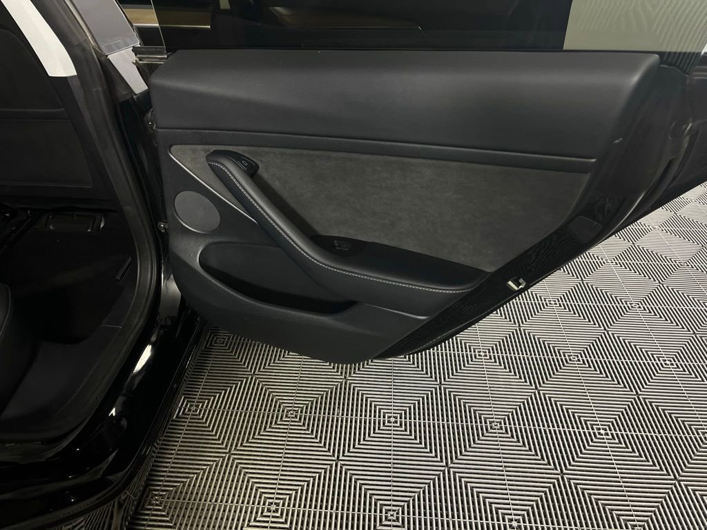 Used 2023 Tesla Model 3 Standard Range RWD image 25