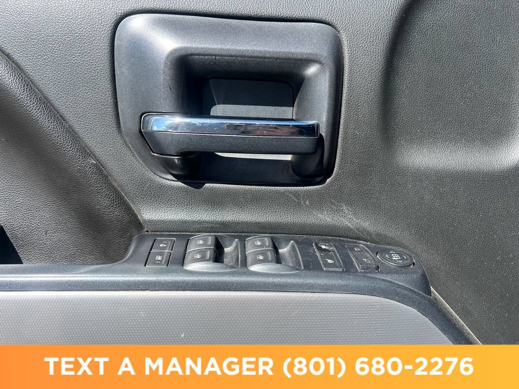 Used 2017 Chevrolet Silverado 1500 LT w/ Midnight Edition AWD/4WD image 16