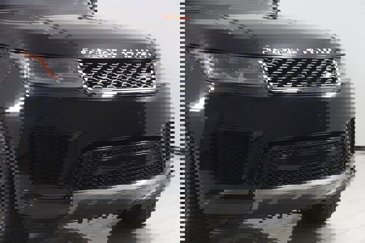 Used 2018 Land Rover Range Rover Sport HSE image 38