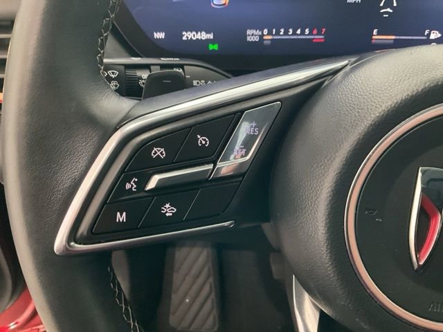 Used 2024 Buick Envision Avenir image 9