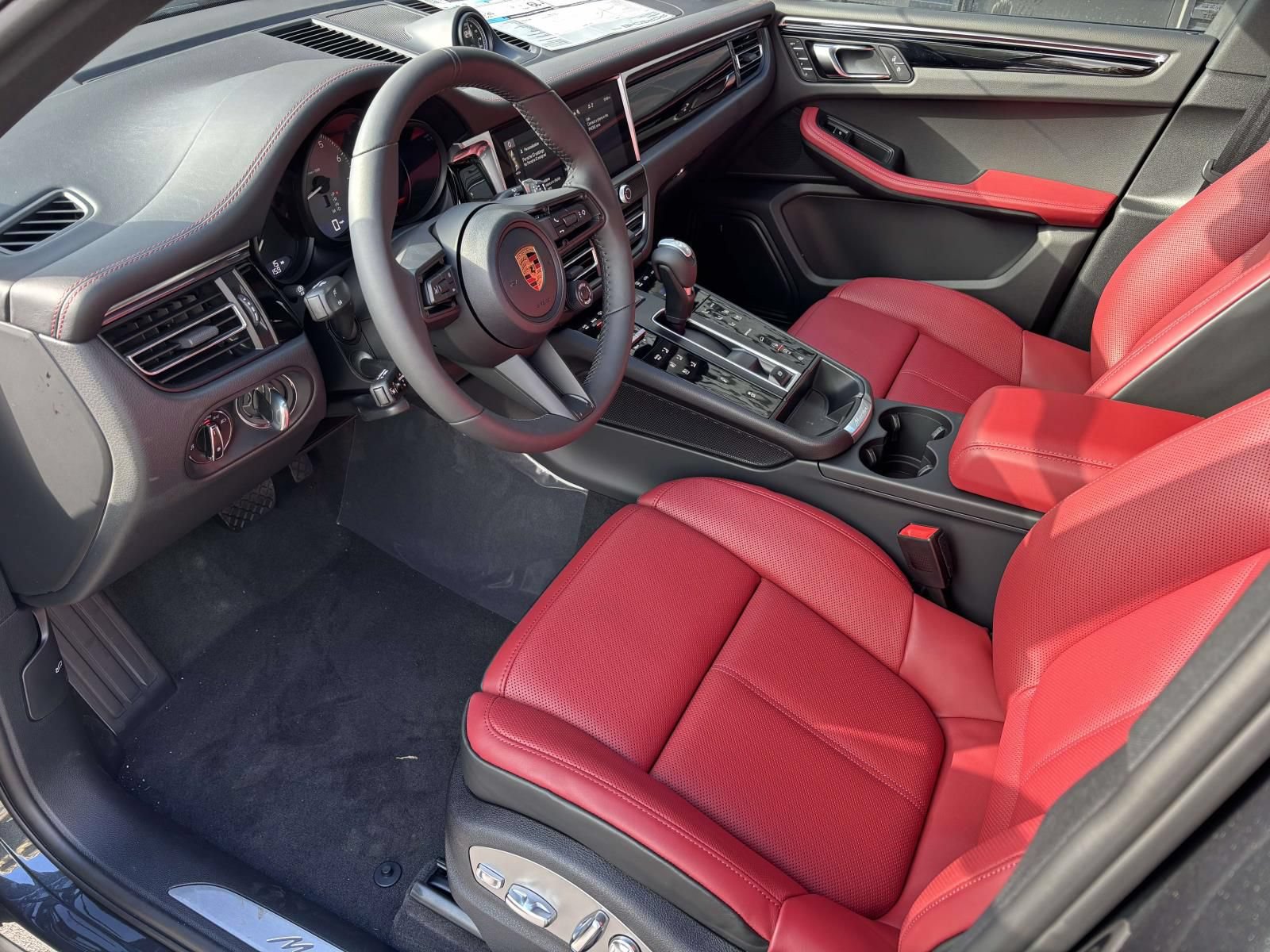 New 2026 Porsche Macan S AWD/4WD image 16