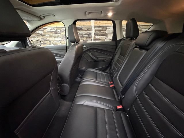 Used 2018 Ford Escape Titanium AWD/4WD image 34