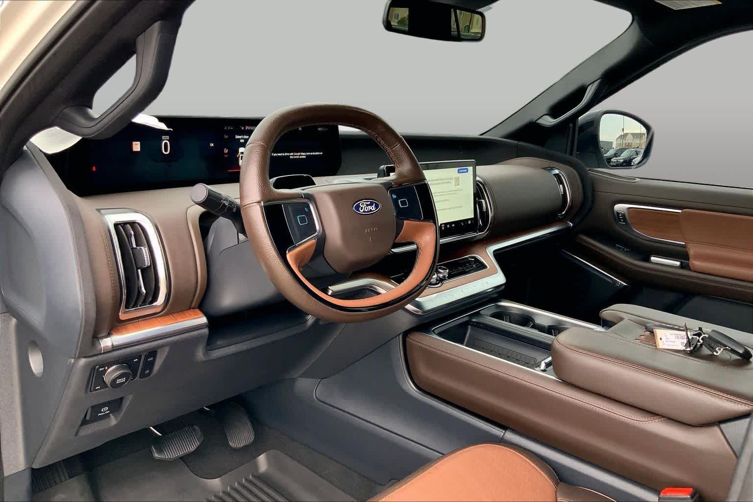 Used 2025 Ford Expedition King Ranch AWD/4WD image 17