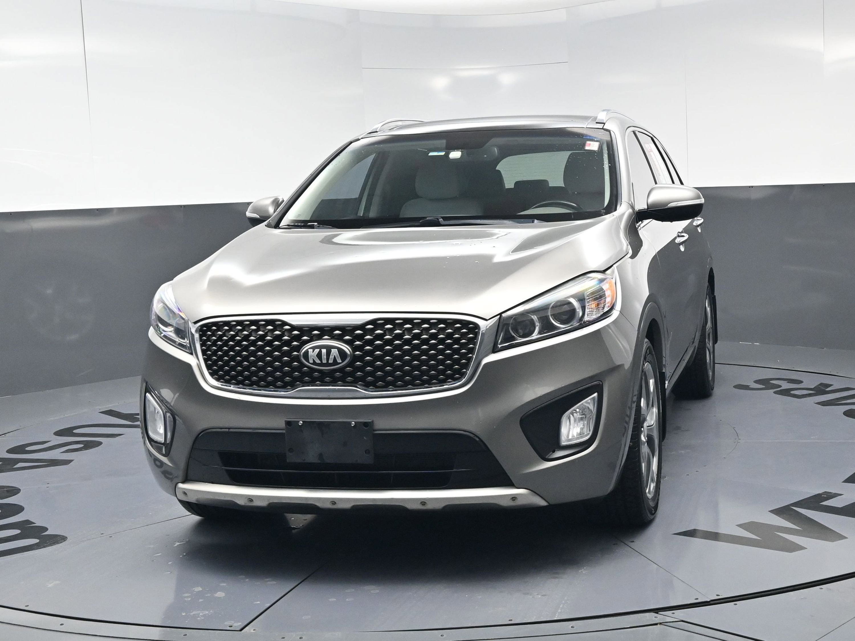 Used 2016 Kia Sorento SX image 13