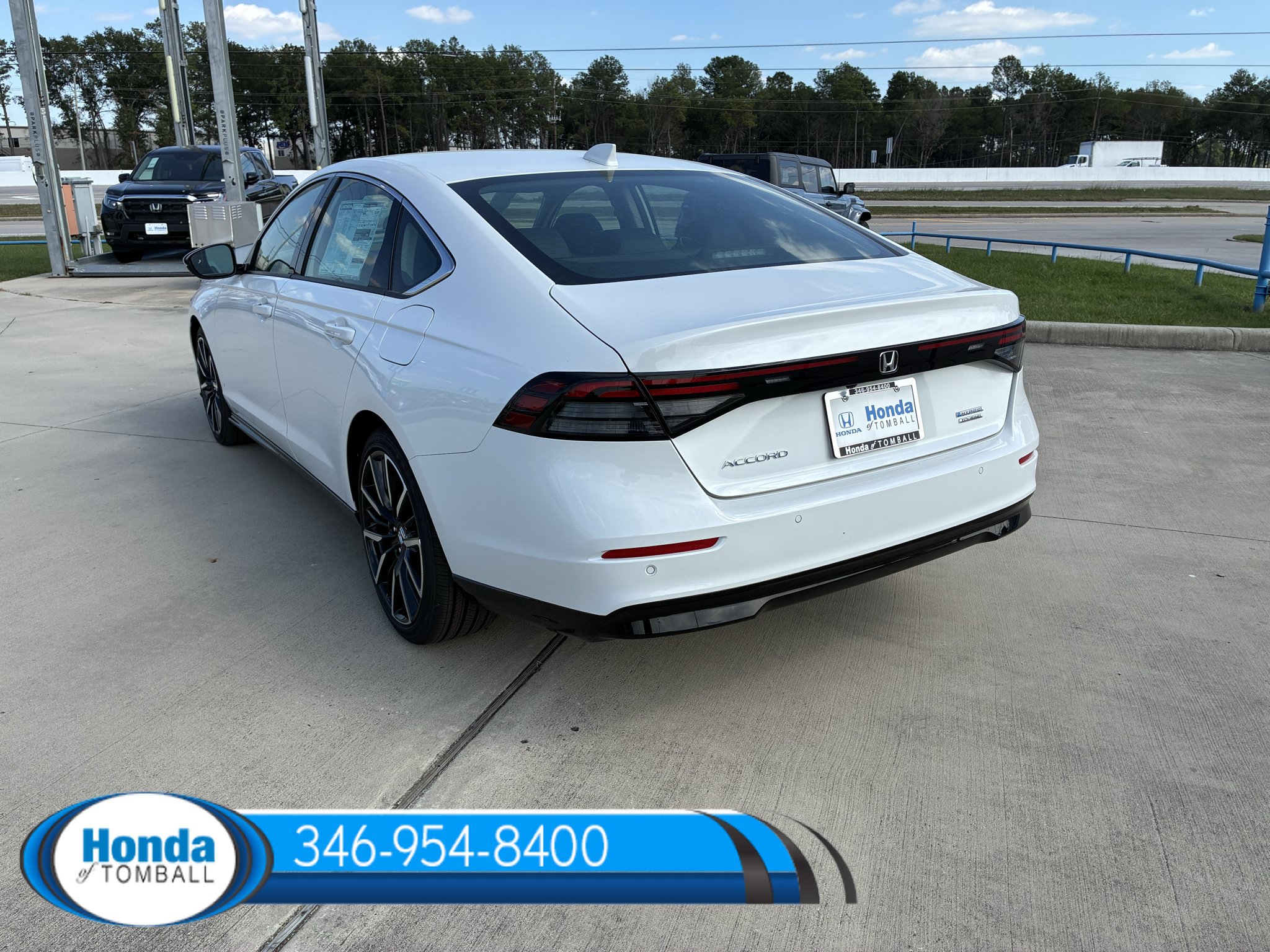 New 2026 Honda Accord Hybrid Touring image 4