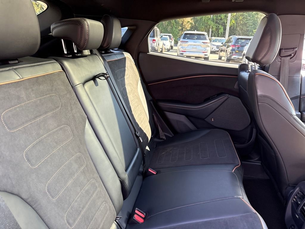 Certified 2022 Ford Mustang Mach-E GT image 30