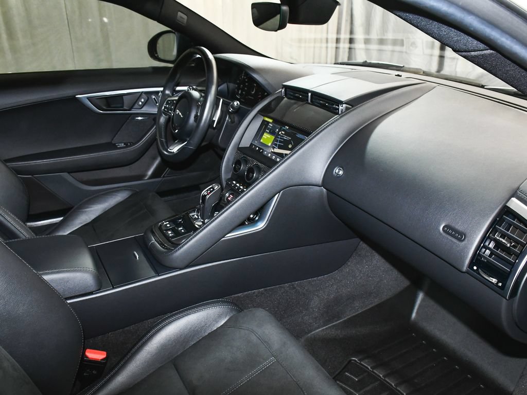Used 2021 Jaguar F-TYPE R-Dynamic AWD/4WD image 44