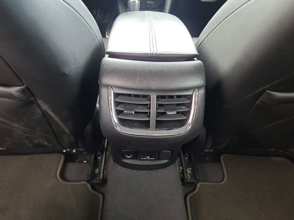 Used 2017 Chevrolet Malibu Premier w/ Premier Sun and Wheel Package FWD image 31