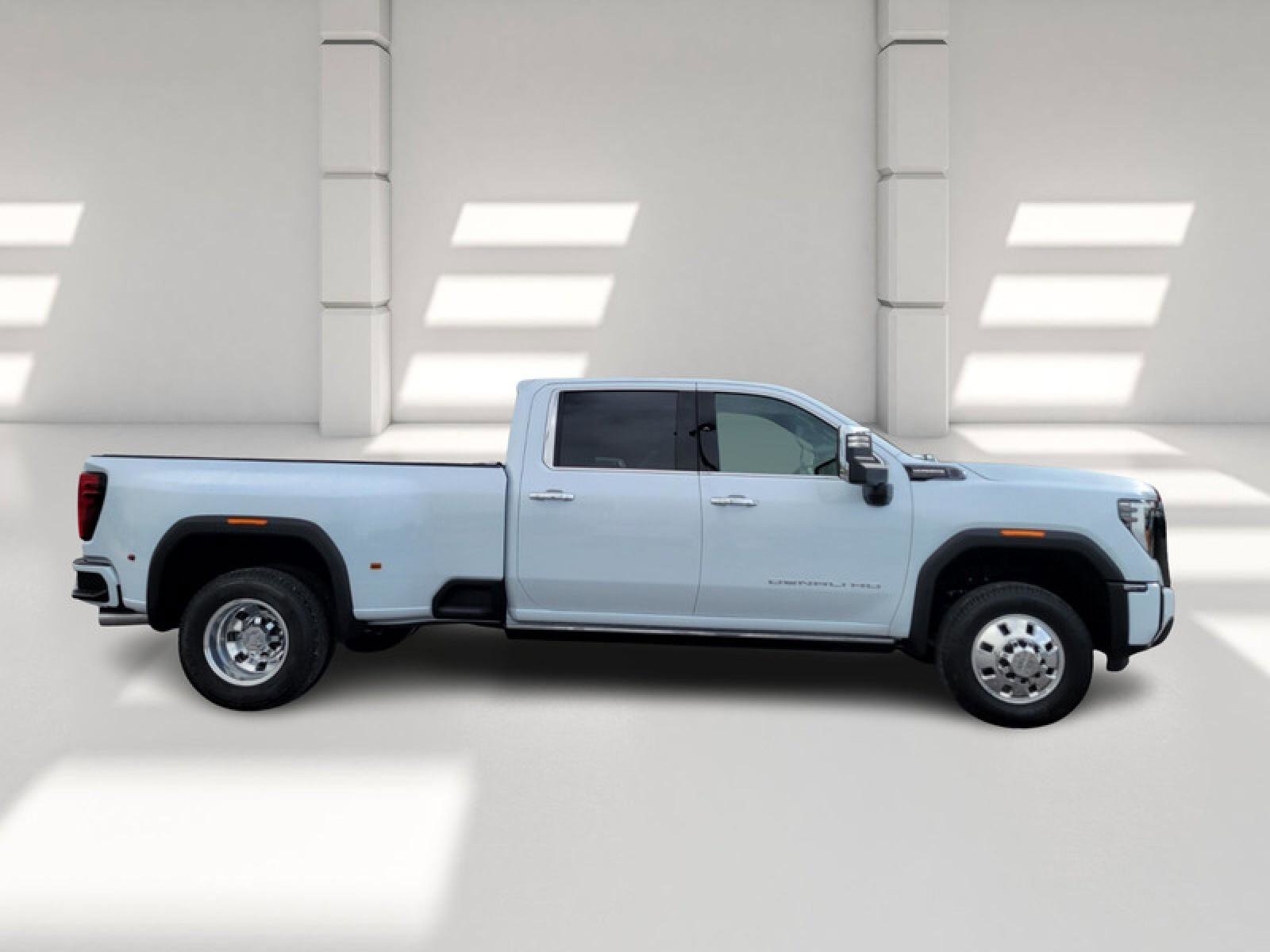 New 2026 GMC Sierra 3500 Denali Ultimate image 4