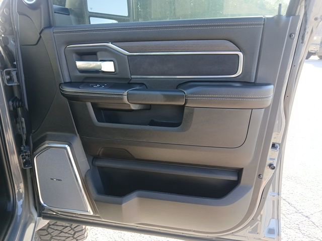 Used 2026 RAM 4500 Tradesman w/ Laramie Trim Package image 34