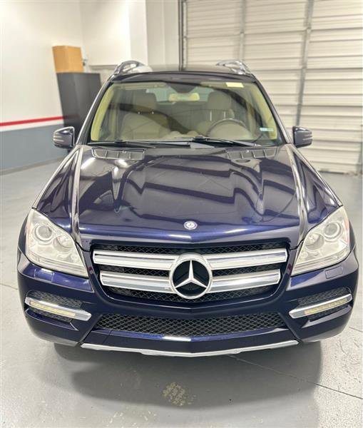 Used 2012 Mercedes-Benz GL 450 4MATIC image 10