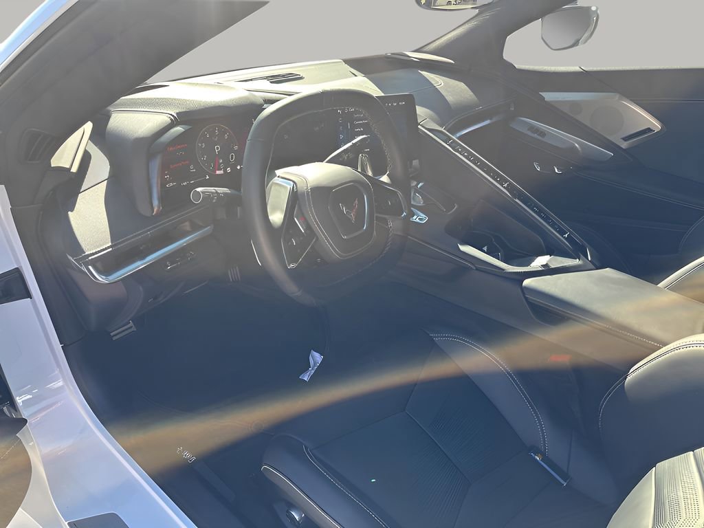 Used 2025 Chevrolet Corvette Stingray Preferred Conv w/ Z51 Performance Package image 16