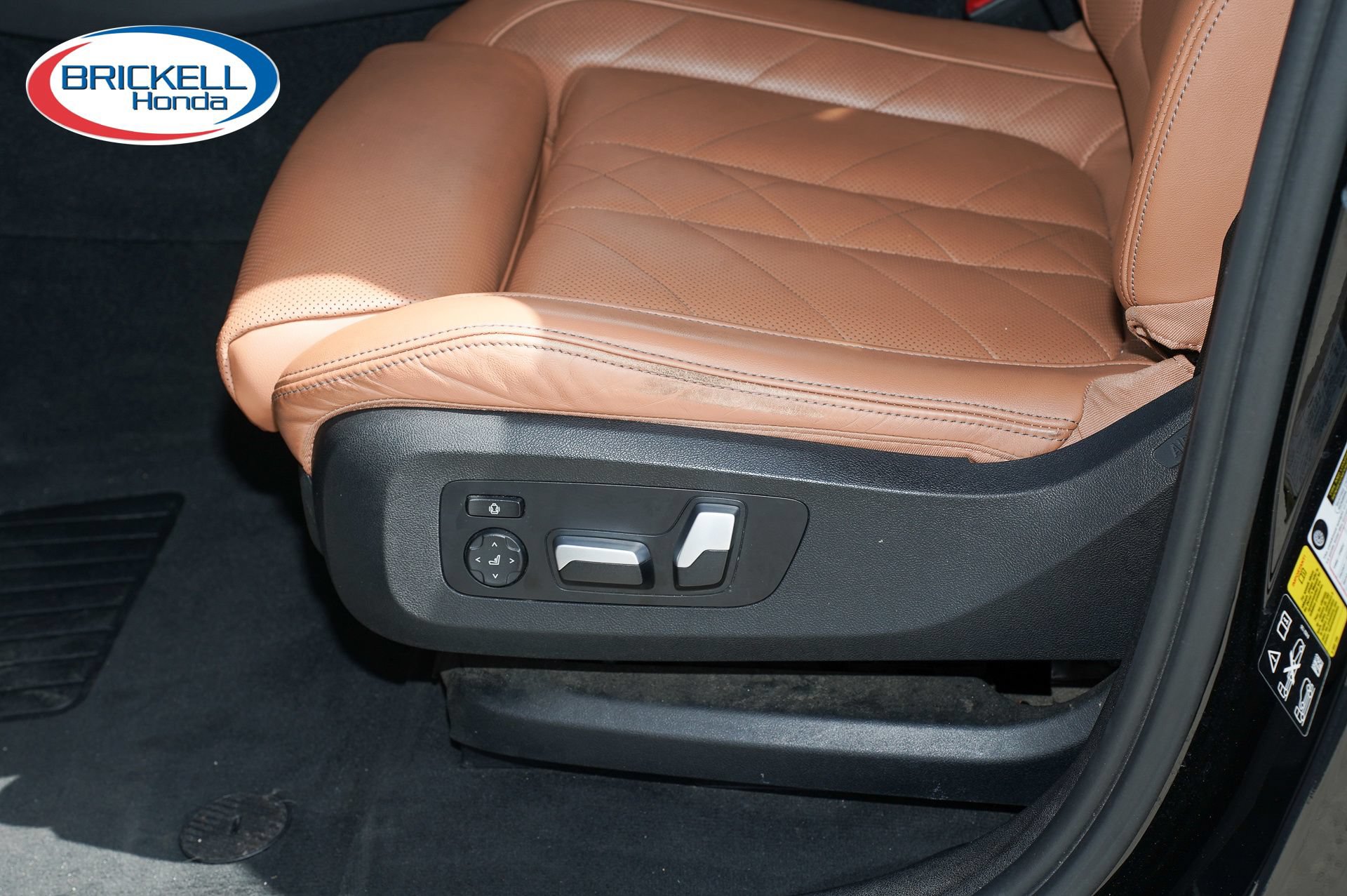Used 2023 BMW X6 xDrive40i w/ Premium Package AWD/4WD image 31