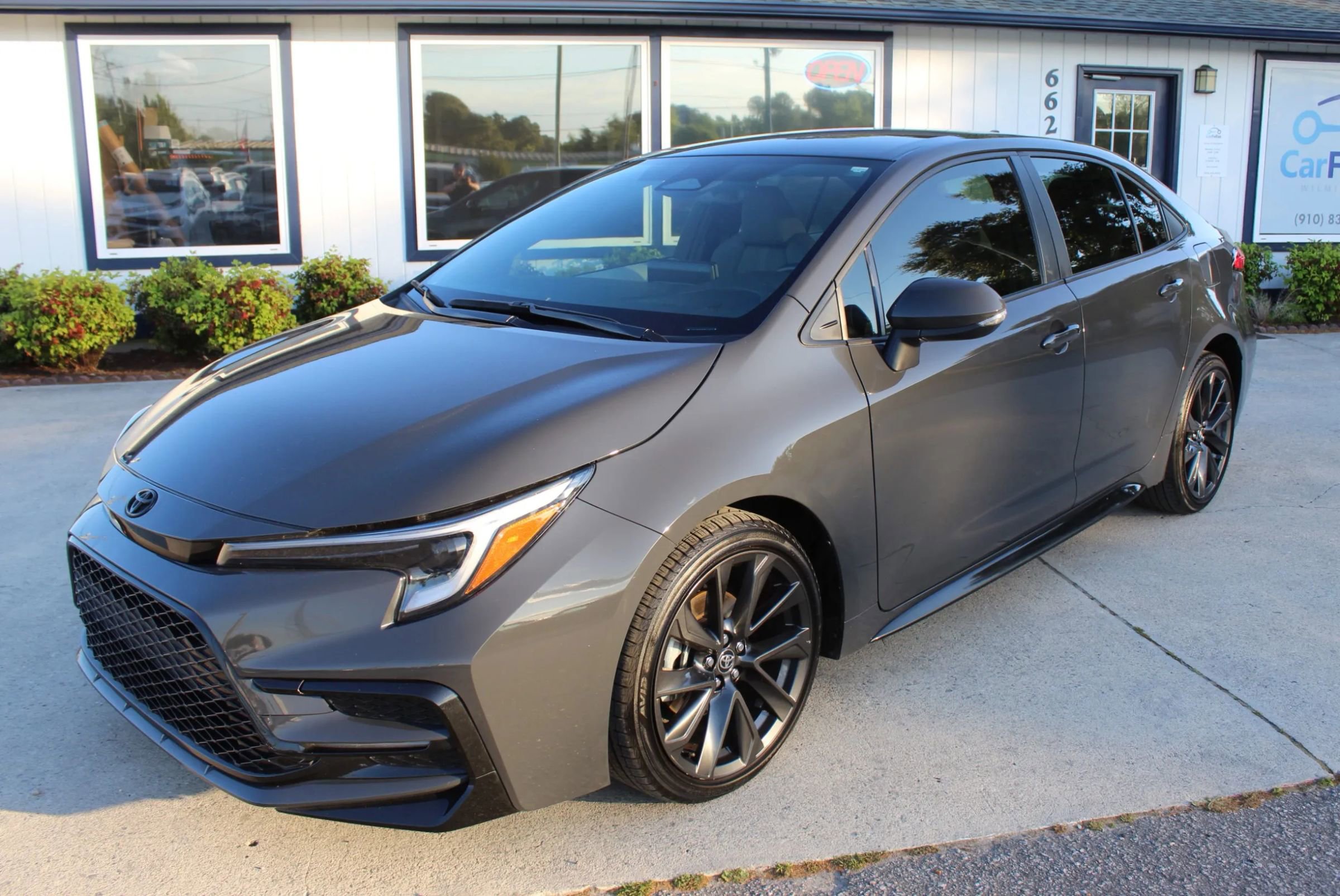 Used 2024 Toyota Corolla SE FWD image 21