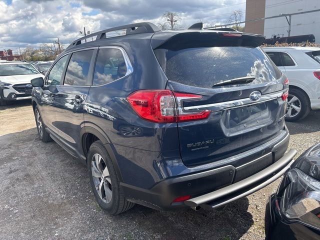 Used 2023 Subaru Ascent Premium w/ Convenience Package image 7