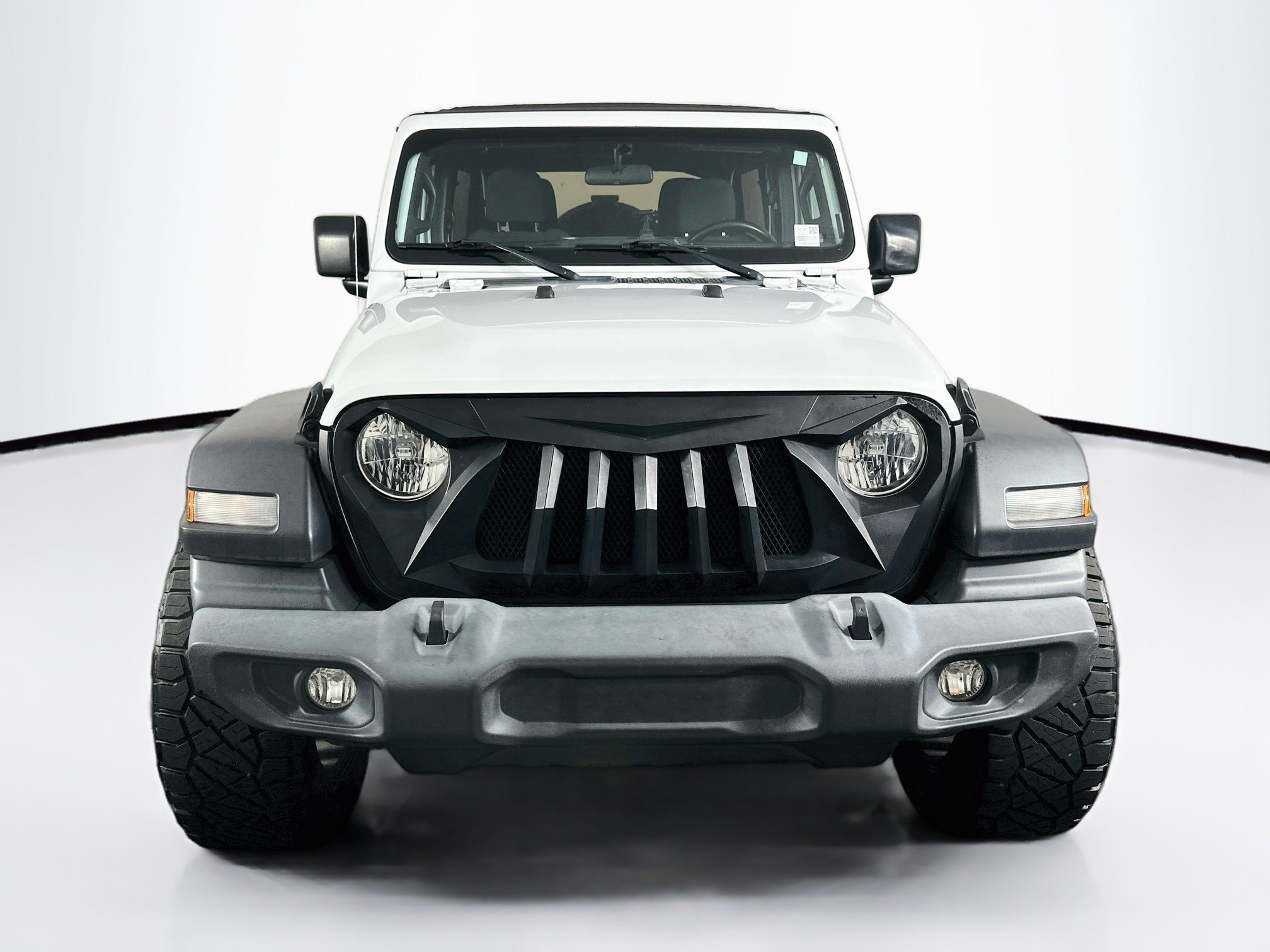 Used 2018 Jeep Wrangler Unlimited Sport S AWD/4WD image 2