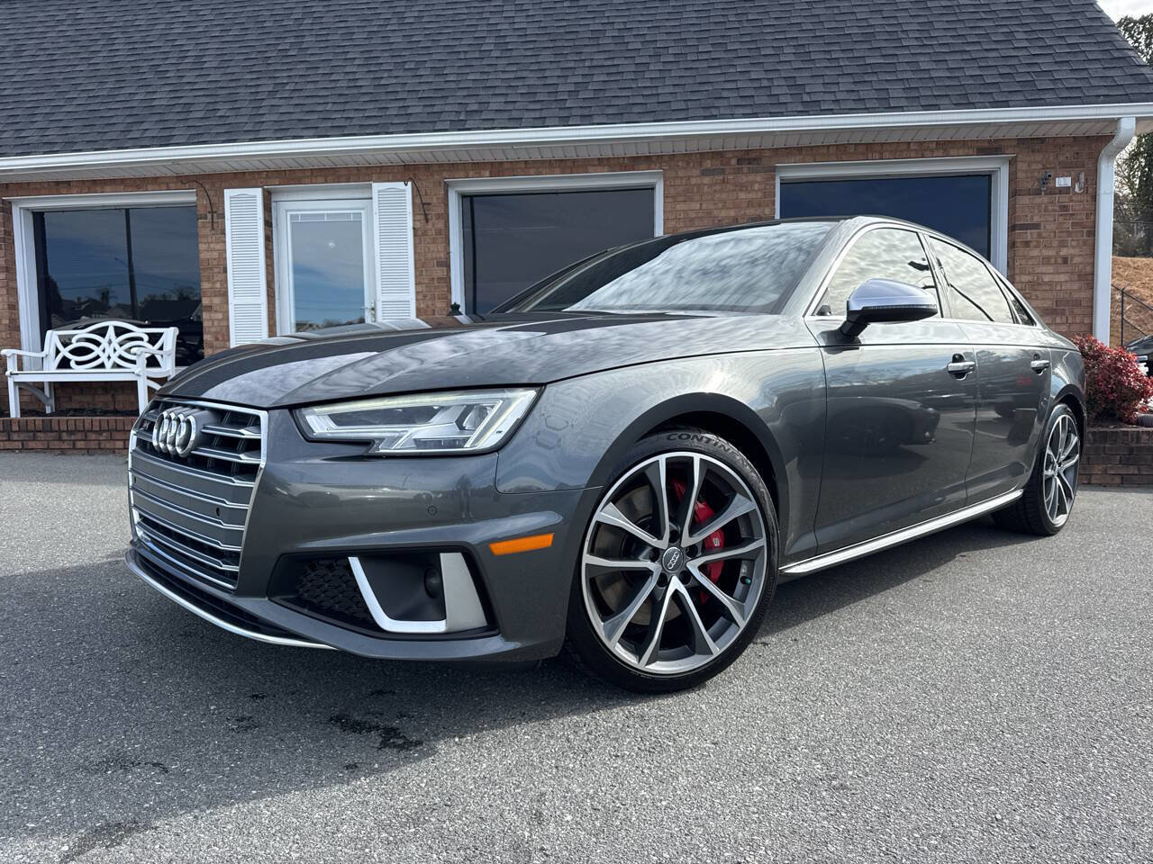 Used 2019 Audi S4 Premium Plus w/ Premium Plus Package image 2