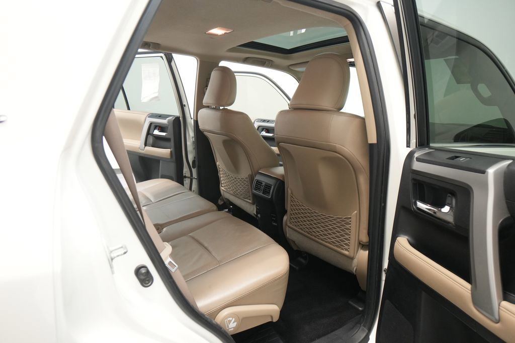Used 2015 Toyota 4Runner Limited image 28