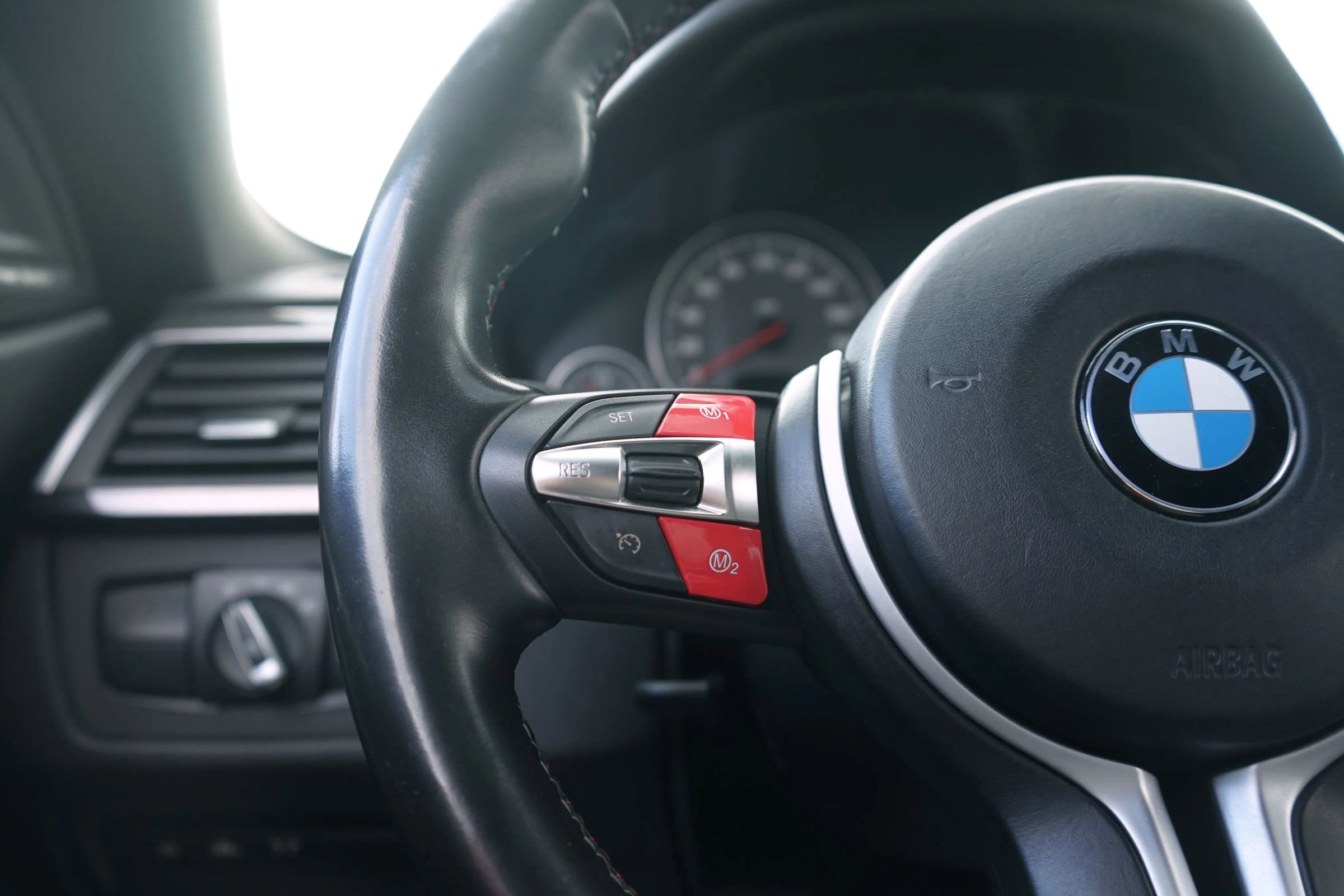 Used 2016 BMW M4 Coupe w/ Competition Package image 20