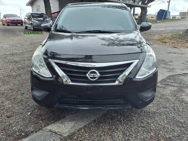 Used 2019 Nissan Versa S Plus FWD image 2