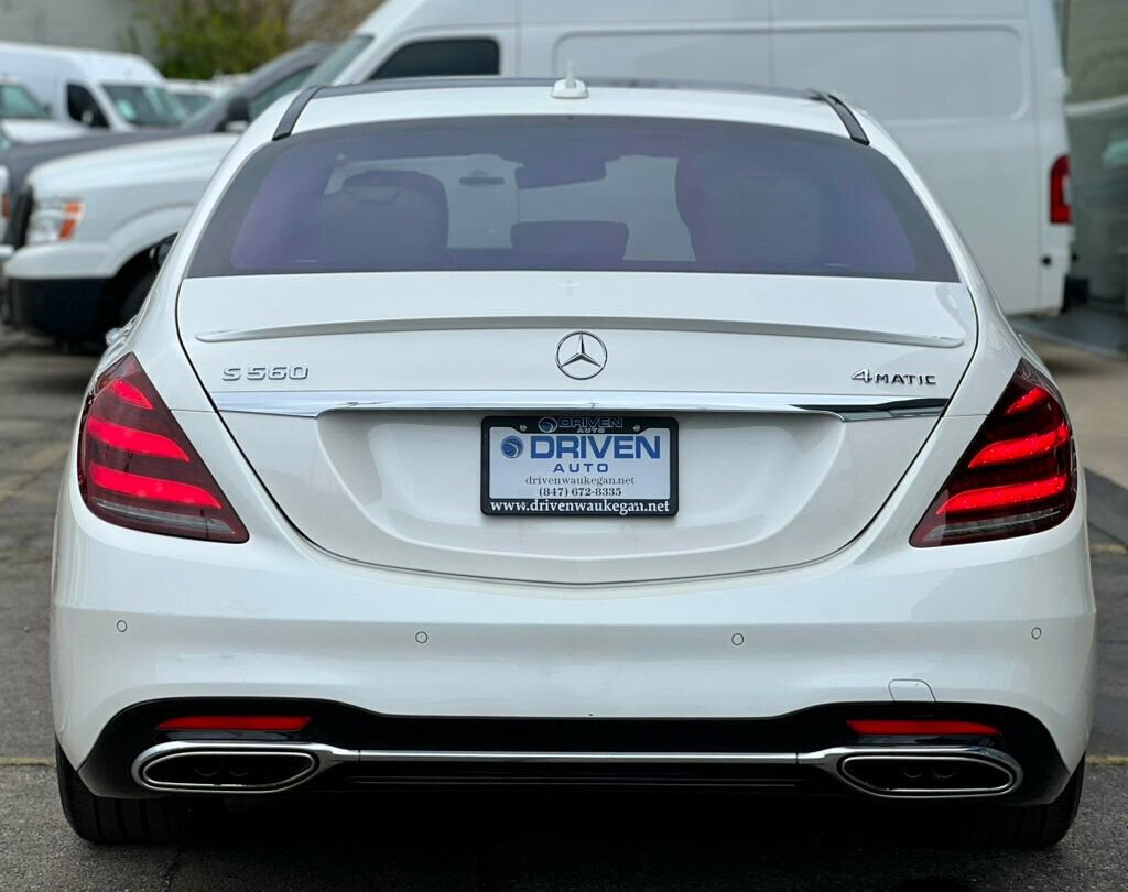 Used 2019 Mercedes-Benz S 560 4MATIC Sedan image 4