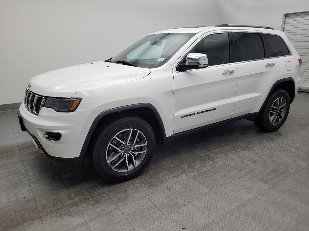 Used 2021 Jeep Grand Cherokee Limited w/ Premium Lighting Group image 2