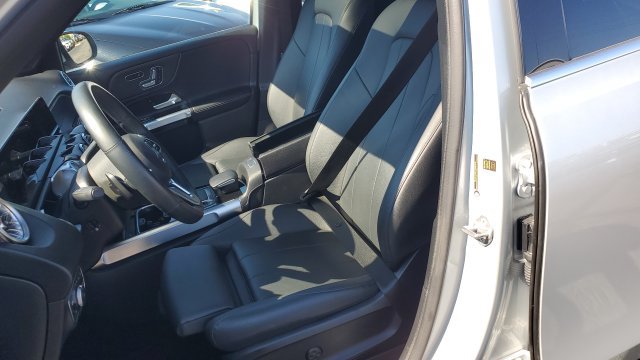 Used 2023 Mercedes-Benz GLB 250 4MATIC image 19