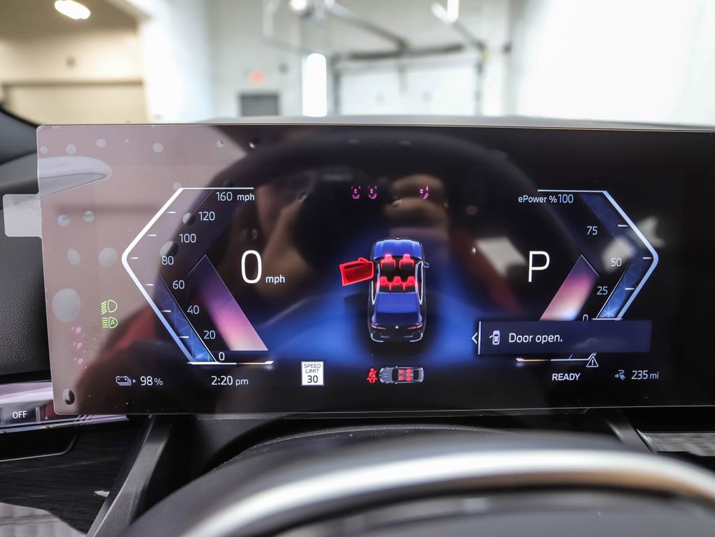 Used 2025 BMW i5 xDrive40 w/ Premium Package image 14