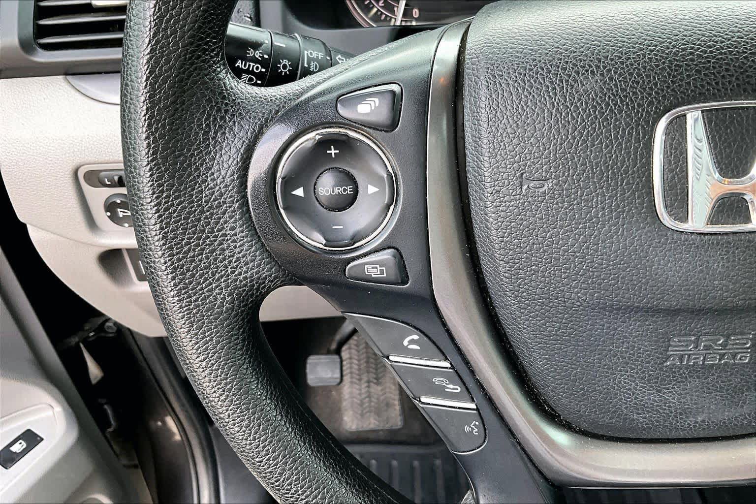 Used 2018 Honda Pilot EX image 19
