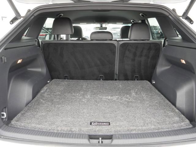 Certified 2023 Volkswagen Atlas Cross Sport SE image 18