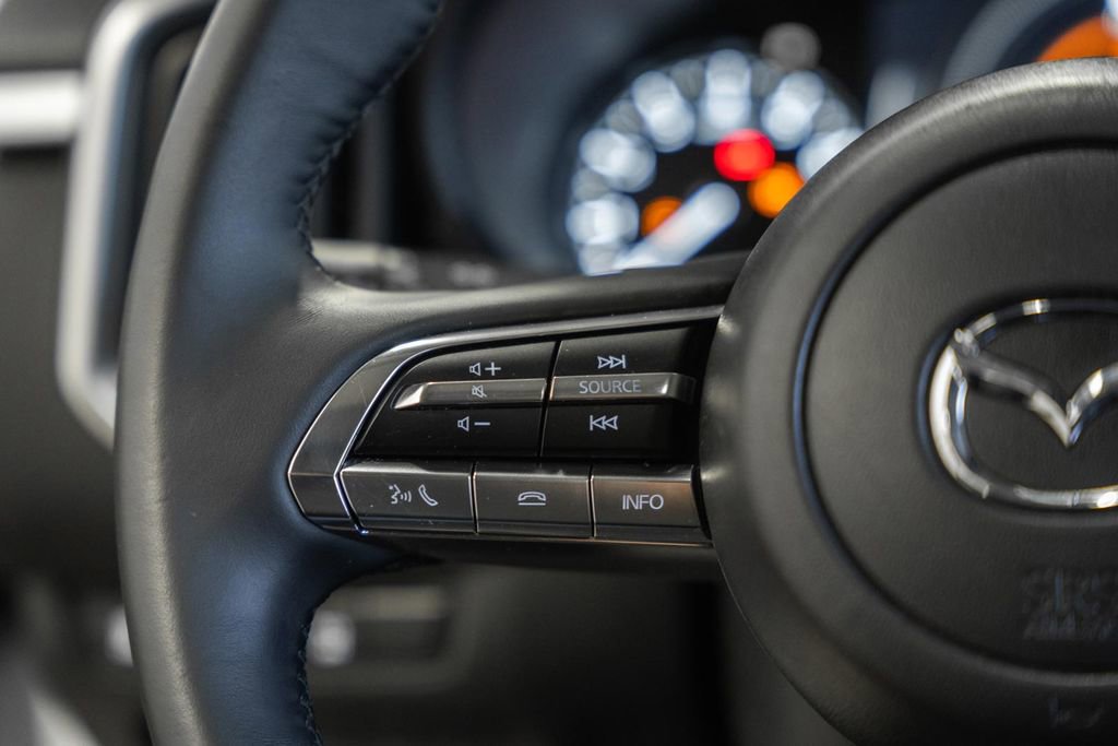 Used 2025 MAZDA CX-50 AWD 2.5 S w/ Premium Package image 35
