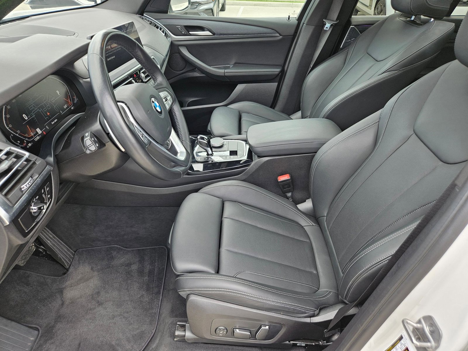 Used 2024 BMW X3 sDrive30i w/ Convenience Package RWD image 16