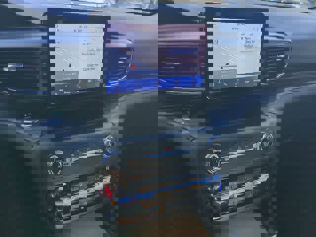 Used 2020 Ford Explorer Limited image 30