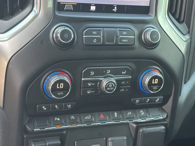 Used 2019 Chevrolet Silverado 1500 LTZ AWD/4WD image 32