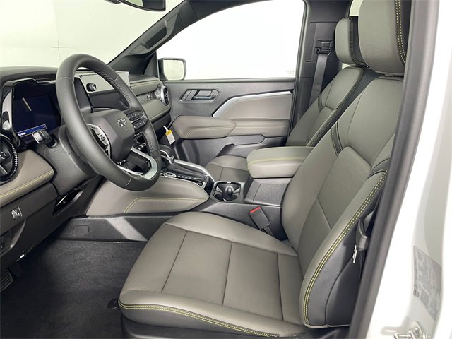 New 2026 Chevrolet Colorado ZR2 w/ Technology Package image 2