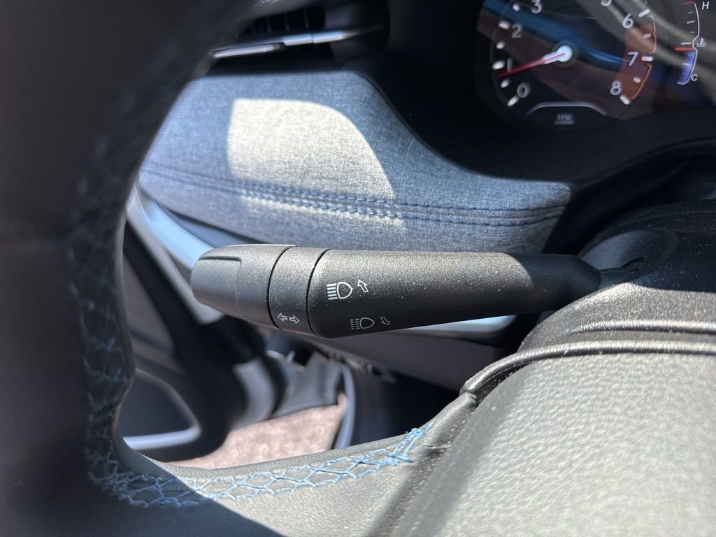 Used 2022 Jeep Compass Latitude image 32