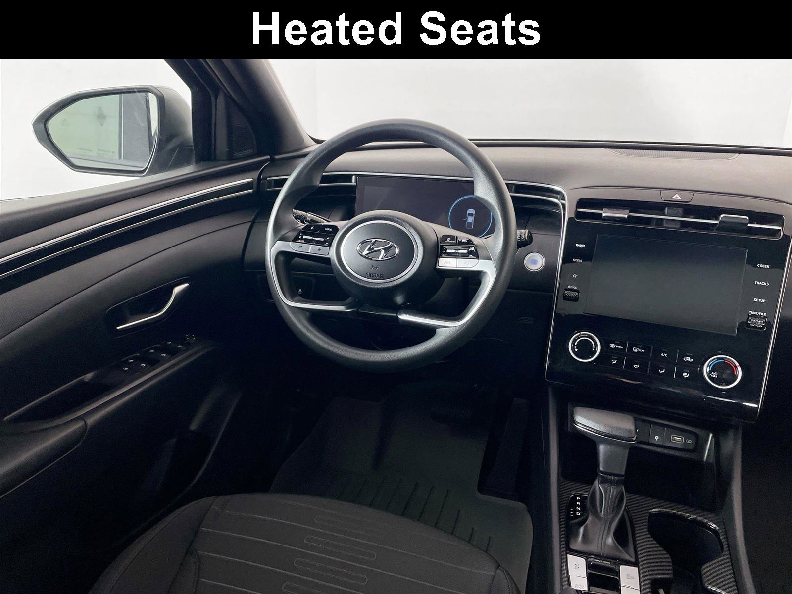 Used 2022 Hyundai Santa Cruz SEL w/ Activity Package AWD/4WD image 2