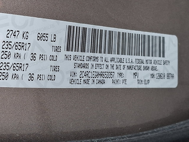 Used 2017 Chrysler Pacifica Touring-L Plus w/ Advanced Safetytec Group FWD image 27