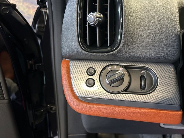 Used 2023 MINI Cooper Countryman SE w/ Storage Package image 90