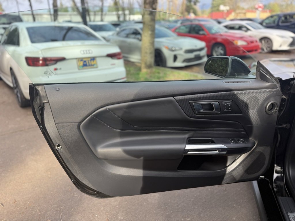 Used 2024 Ford Mustang GT Premium image 27