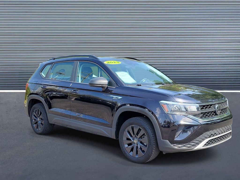 Used 2023 Volkswagen Taos S image 2