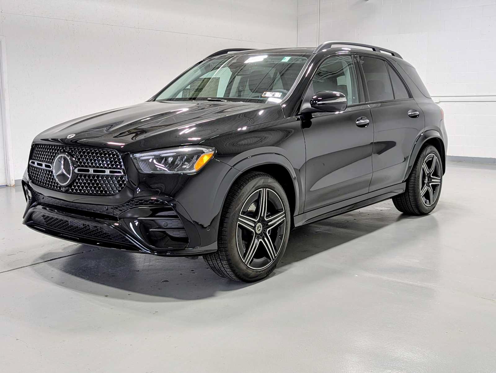 New 2026 Mercedes-Benz GLE 450 4MATIC image 1