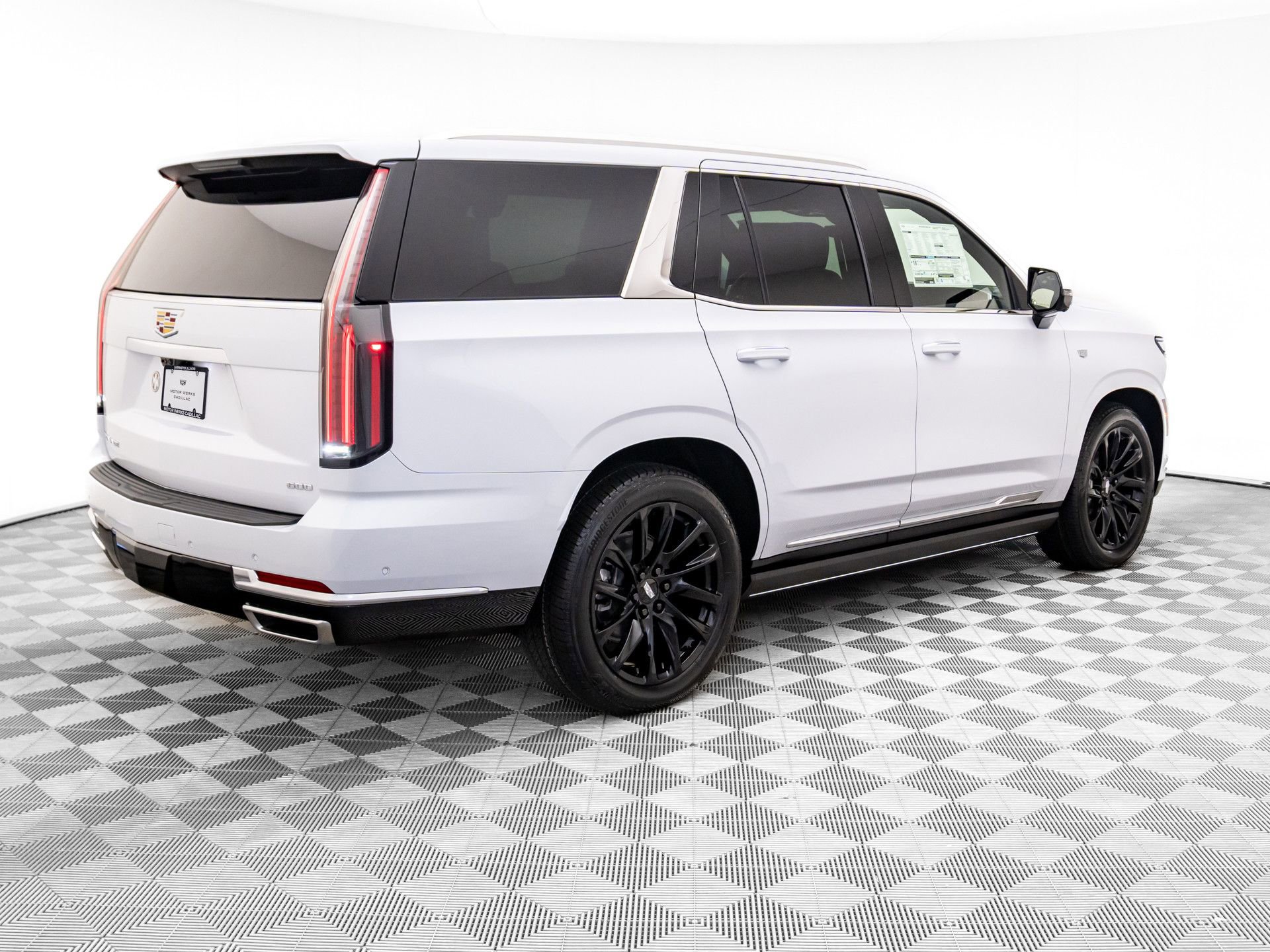 New 2026 Cadillac Escalade Luxury image 6