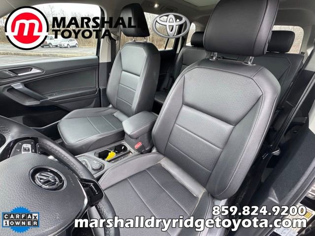 Used 2020 Volkswagen Tiguan SE w/ Panoramic Sunroof Package image 10