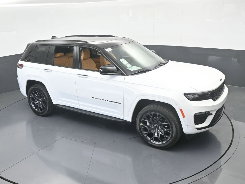New 2025 Jeep Grand Cherokee Summit image 49