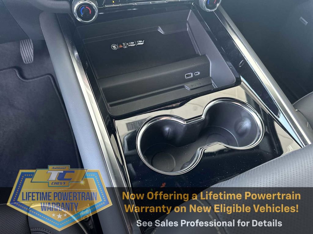 New 2025 Chevrolet Suburban Premier image 16